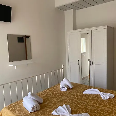 Modenese 3* Ριτσιόνε