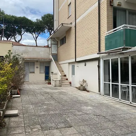 Ξενοδοχείο Modenese 3*