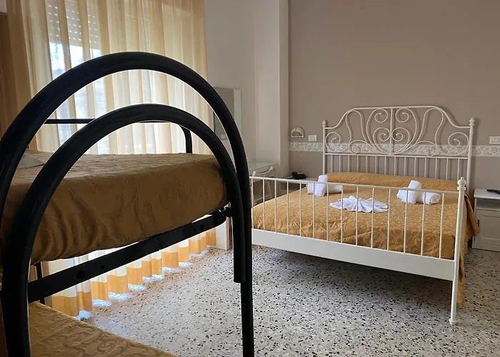 Hotel Modenese 3*