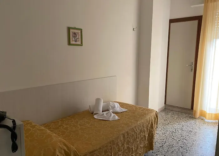 Hotel Modenese