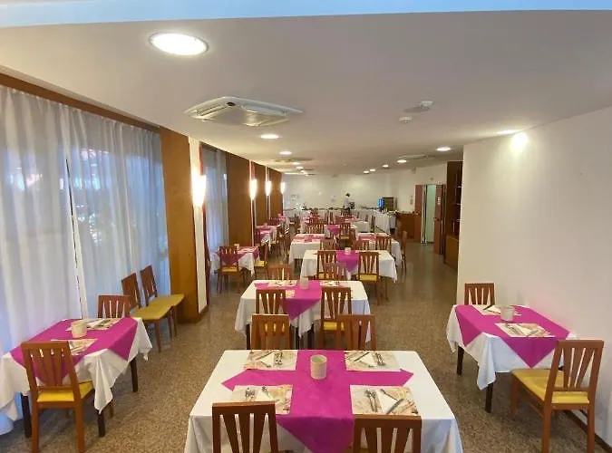 Hotel Modenese