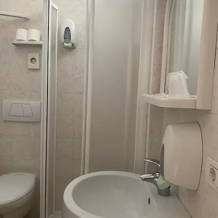 Otel Modenese