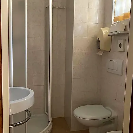 Otel Modenese 3*